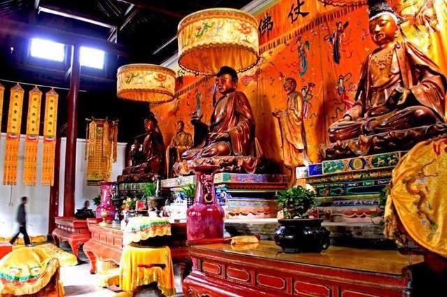 中国求财很灵的5大寺庙，拜过的人都说“灵”！你都去过几个